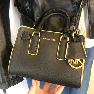 NWT Michael Kors MK Specchio Dillon Crossbody